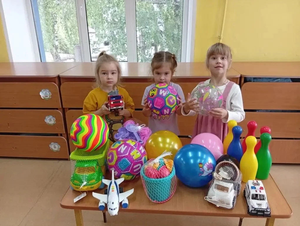 Благотворительная акция " Отдам игрушку в добрые руки"