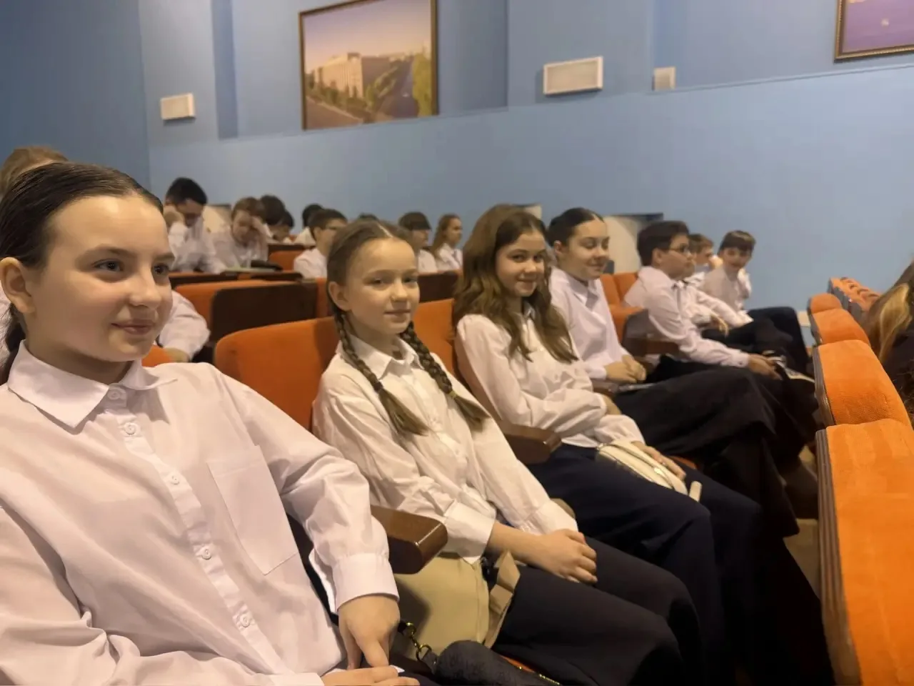 В 101-й школе прошла олимпиада «ІІІ Интеллектуальный марафон» в рамках программы «Школы – ассоцииров