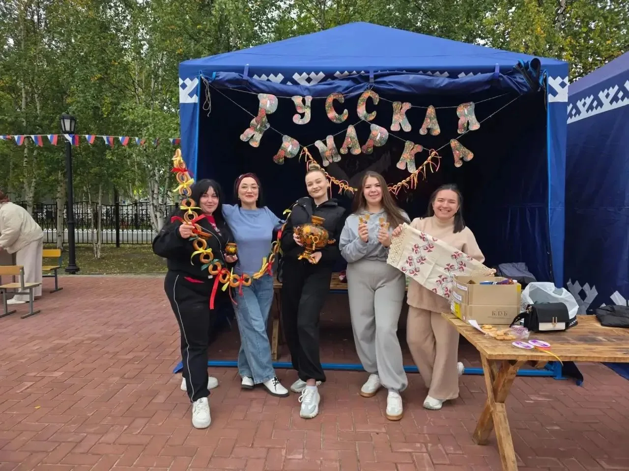 🎉 Сегодня, в день поселка, наш образовательный центр принял участие в благотворительно...