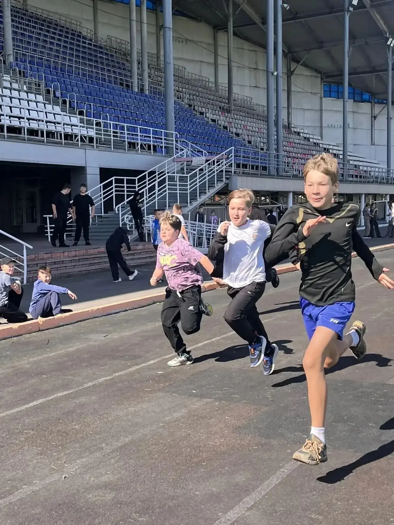 В школе №14 прошел День Здоровья! ⛹️‍♀️⛹️‍♂️🍁