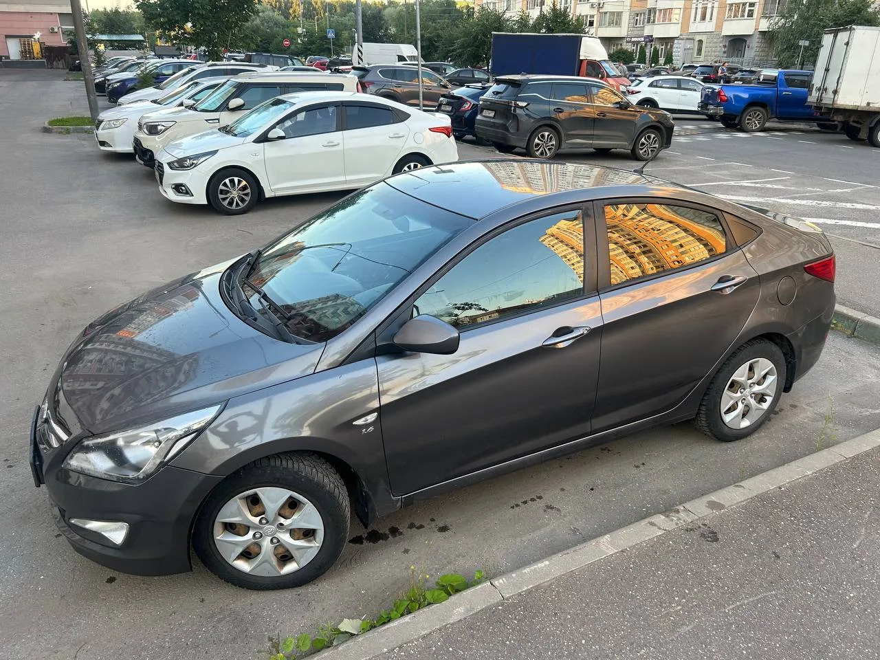 Hyundai Solaris 1 рест.