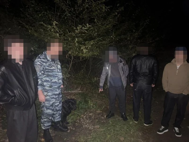 🚨 Полицейские задержали наркосбытчика с крупной партией синтетики в Майкопе