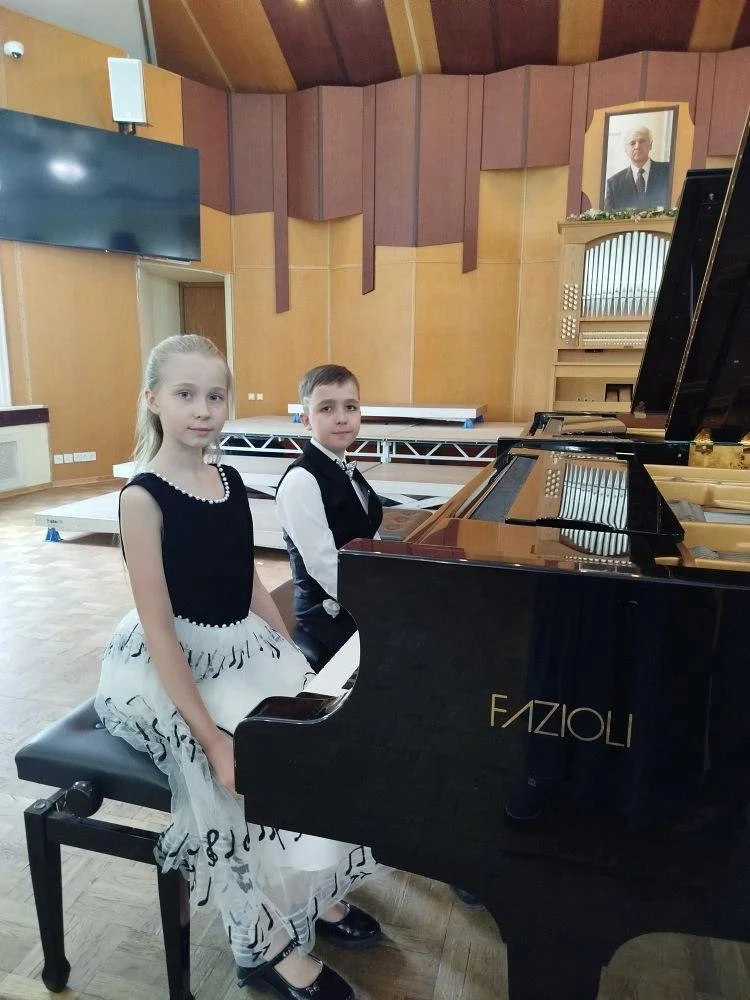 🎹  Поздравляем учащихся и преподавателей фортепианного отдела с отличными результатами...