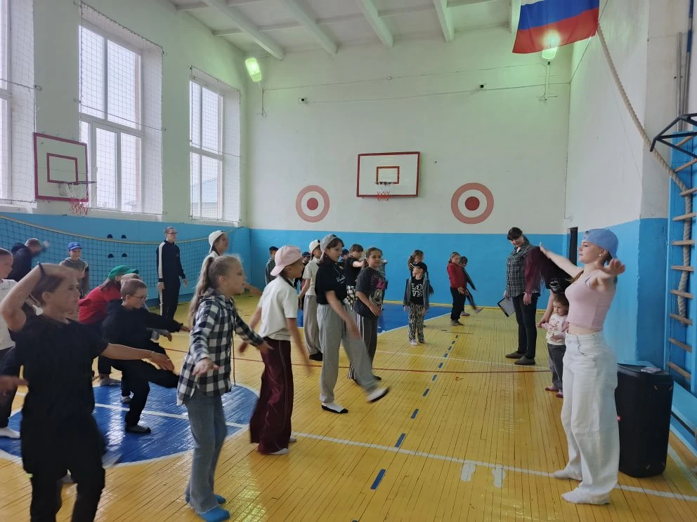 Сегодня у нас настоящий двойной праздник! 🎉