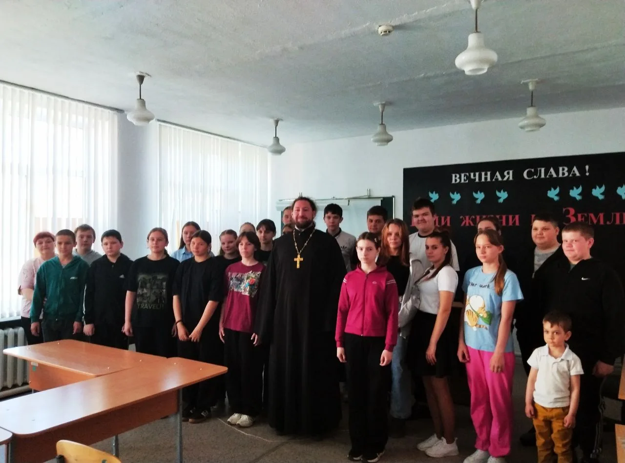 В МБОУ «Луковская сош» прошла духовно просветительская встреча «Пасха — главный праздник православны
