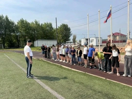 13й день в лагере «Весёлых человечков»: спорт, творчество и патриотизм
Тринадцатый день в детском ла