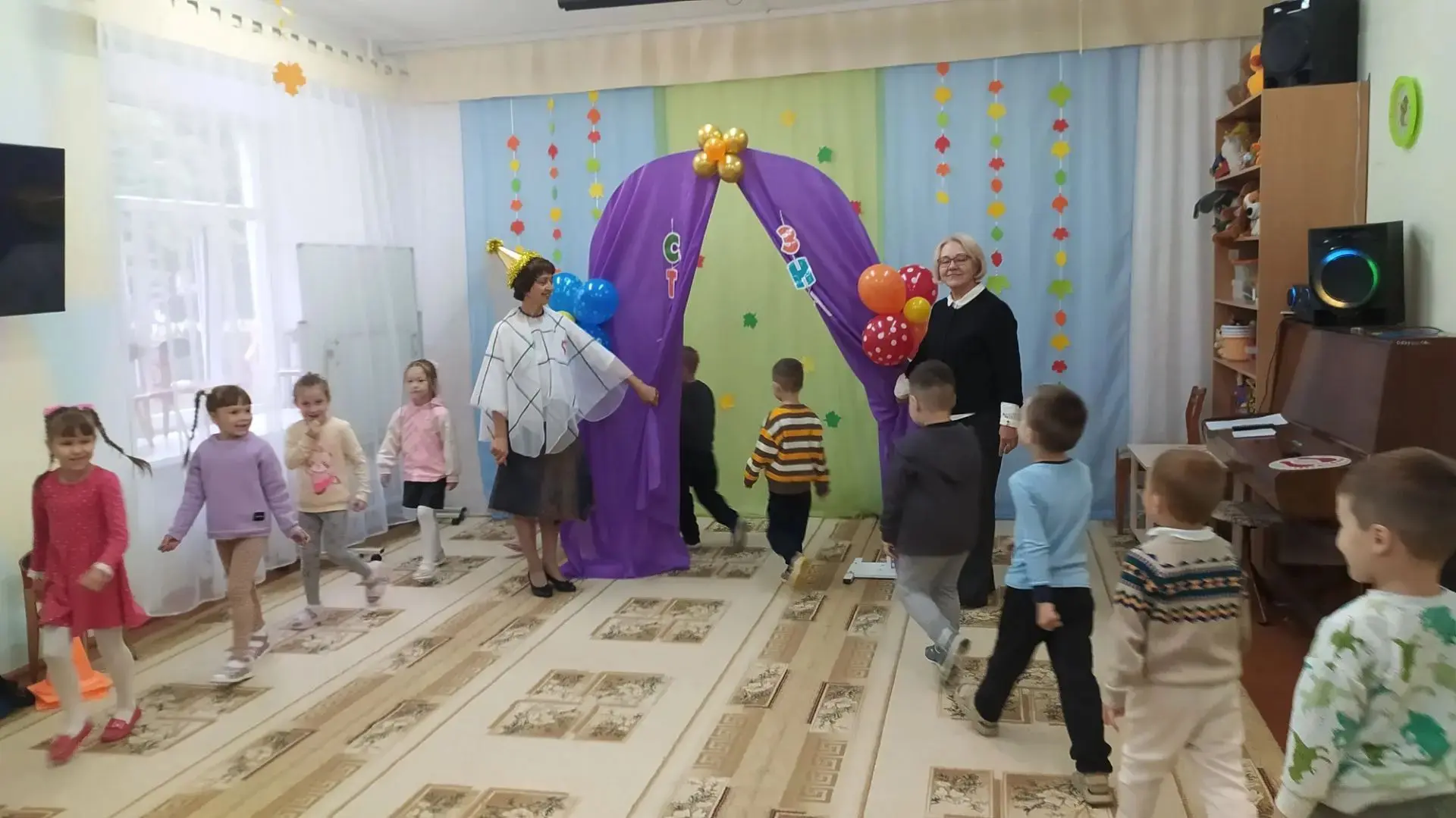 🍁 Приключения в Стране Знаний: как мы отметили 1 сентября! 🎒