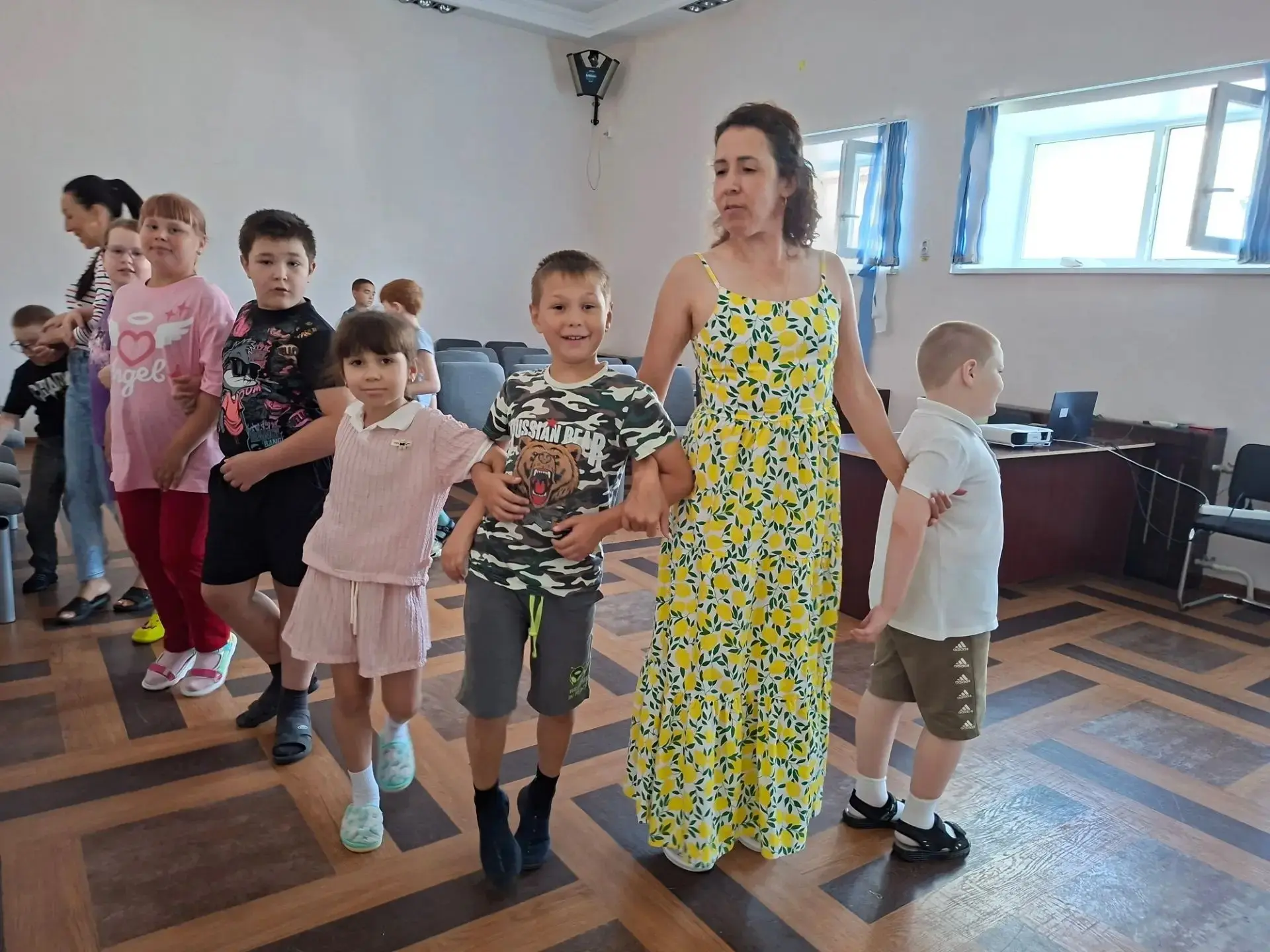 Главной темой шестого дня нашей смены стали колоритные традиции народов Кавказа. День получился насы