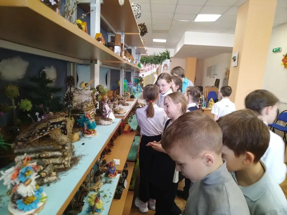 🪄«Шишландия» в Иркутском округе!✨  Уже много лет в Иркутском округе проходит итоговая выставка детск
