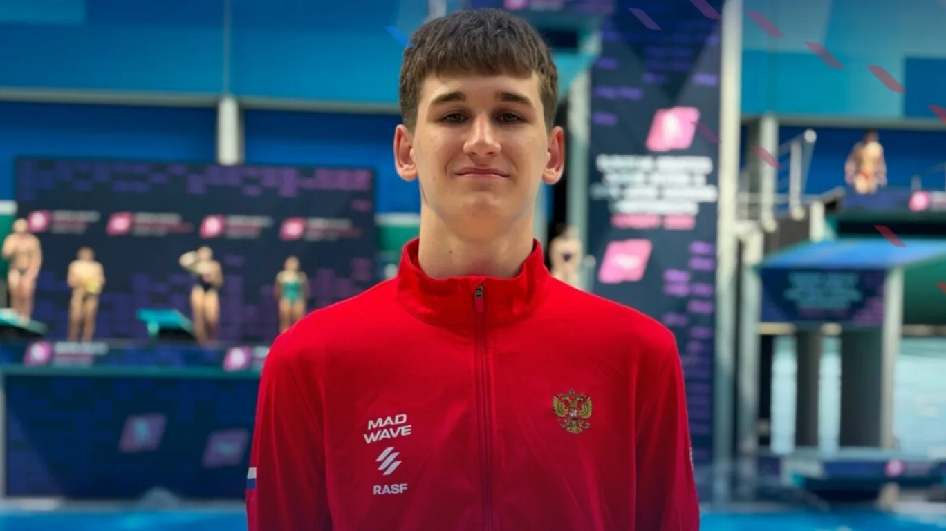 Матвей Помошников с золотом юниорского ЧМ на трамплине 1 м 👏