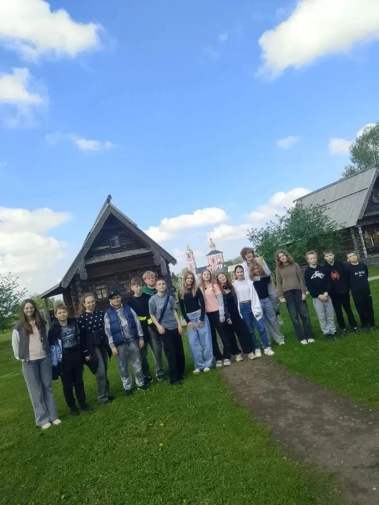 ✨ Великое путешествие по древнему Суздалю! ✨  Друзья, ученики 6б и 7а классов, а также наши дорогие 