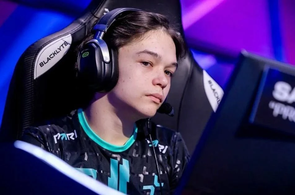 🎧 18-летний киберспортсмен из Татарстана вышел в финал крупнейшего турнира по Dota 2 в...