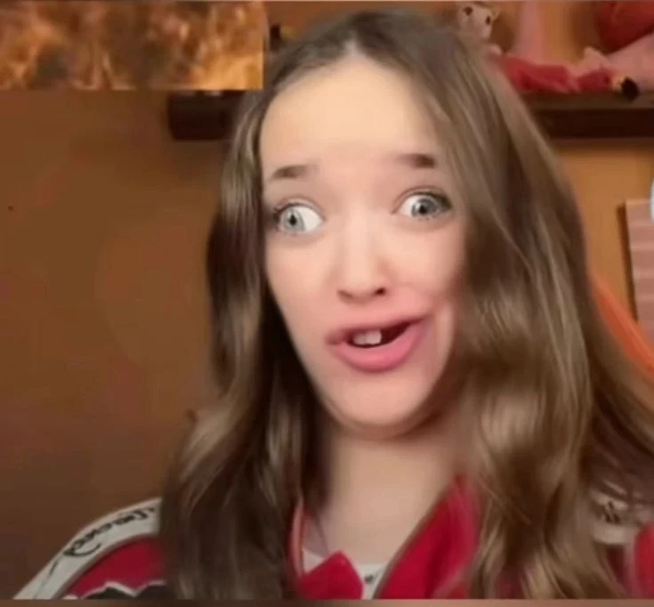 Ставь на аву, если хочешь добавить немного хаоса в профиль! 😂