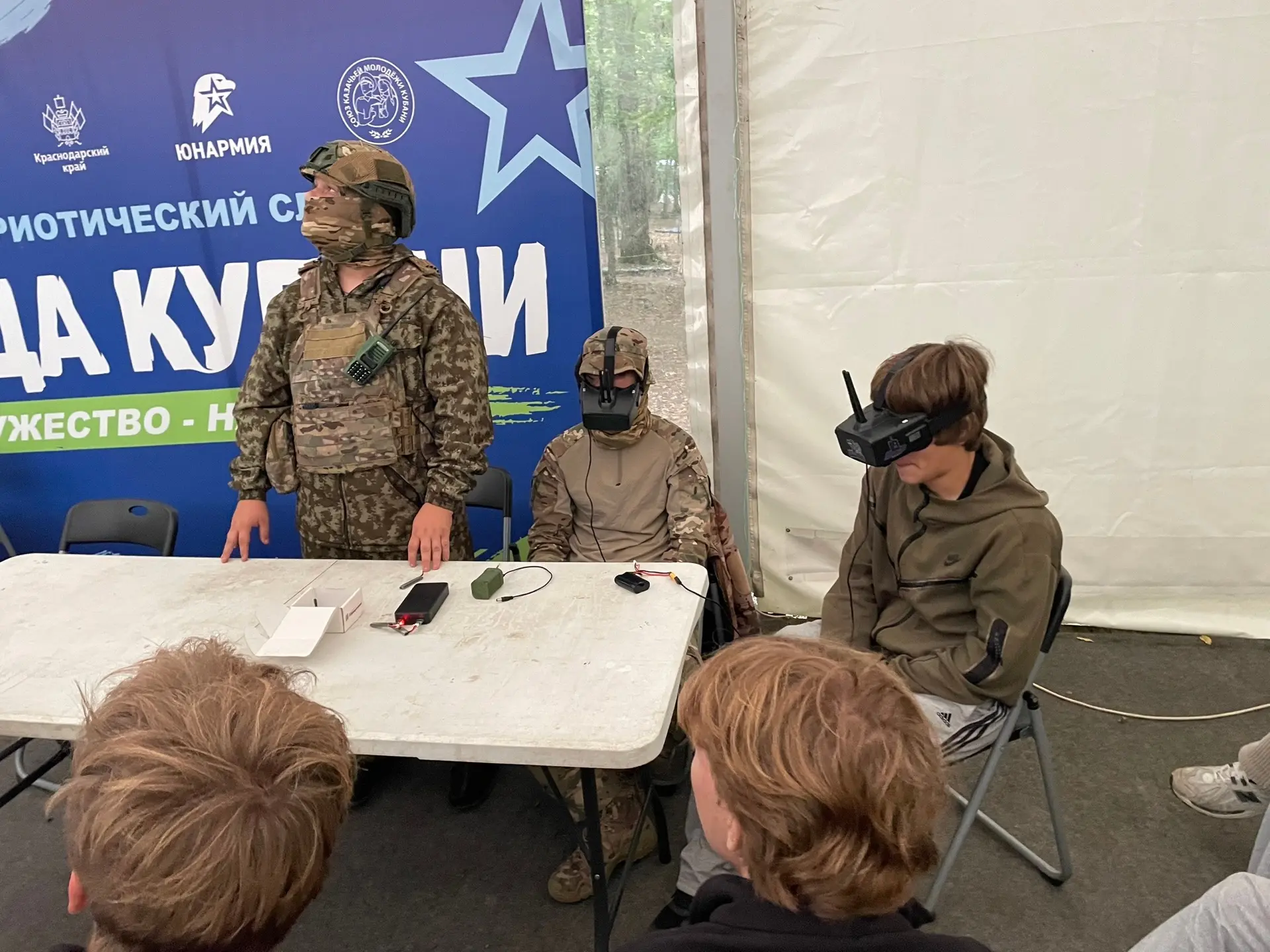 💥Владислав Алексеевич педагог объединения МБУДО "СЮТ" г.Приморско-Ахтарск  «Старт в бу...