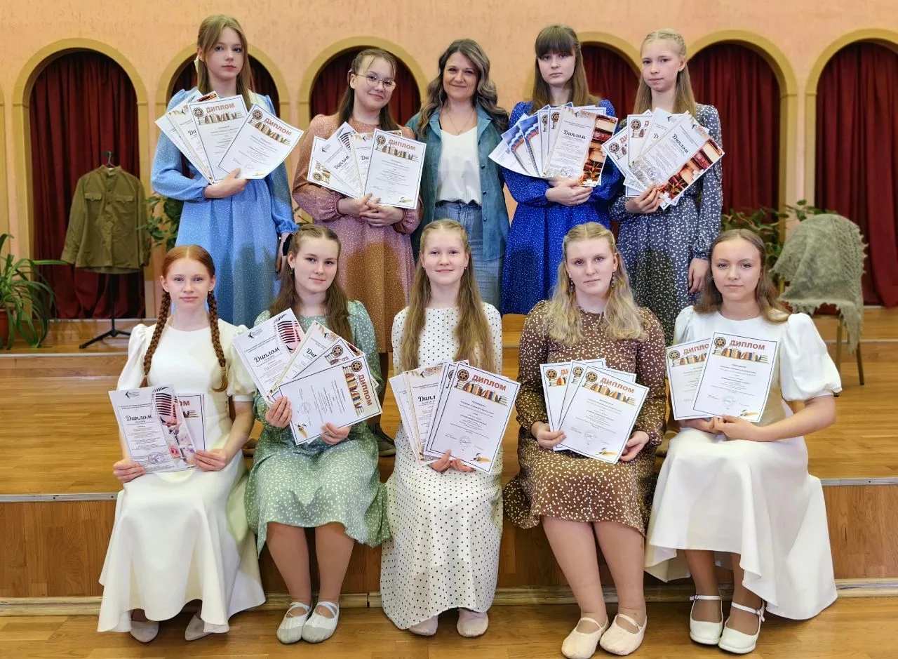 #НашиПобедыЛицей419СПб
🏆Победа на Всероссийском конкурсе!

МОКИНА ЕКАТЕРИНА СЕРГЕЕВНА, 
педагог доп