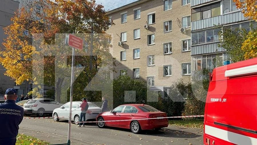 В Зеленограде в Крюково в квартире что-то взорвалось
