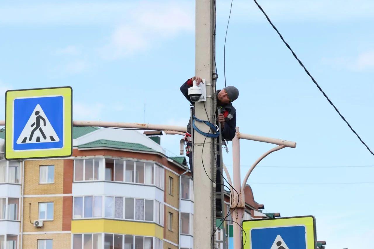 «Умные светофоры» начали тестировать в Абакане  В Абакане начался пилотный проект по применению «умн