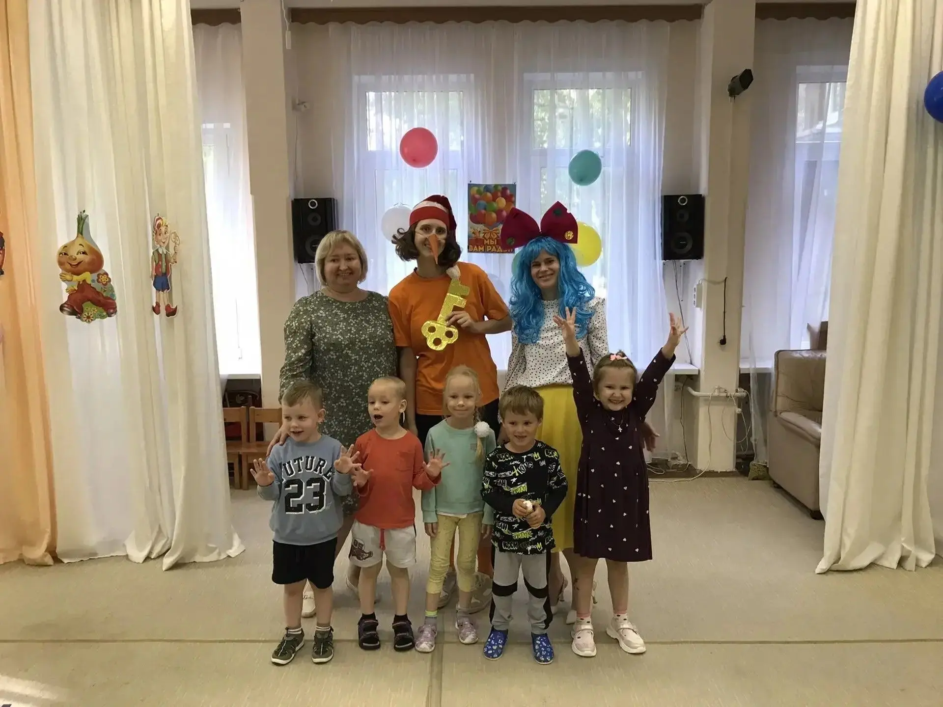 🎉 С Днём знаний, дорогие наши родители! 🎉Пусть новый учебный год будет полон ярких мо...