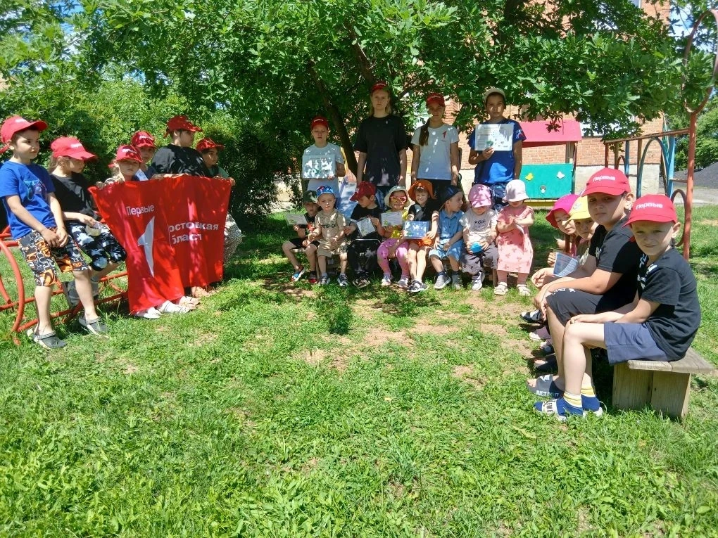 08.06.2026
Активисты Совета Первых провели социально‑полезную акцию в пришкольном лагере «Степной» —