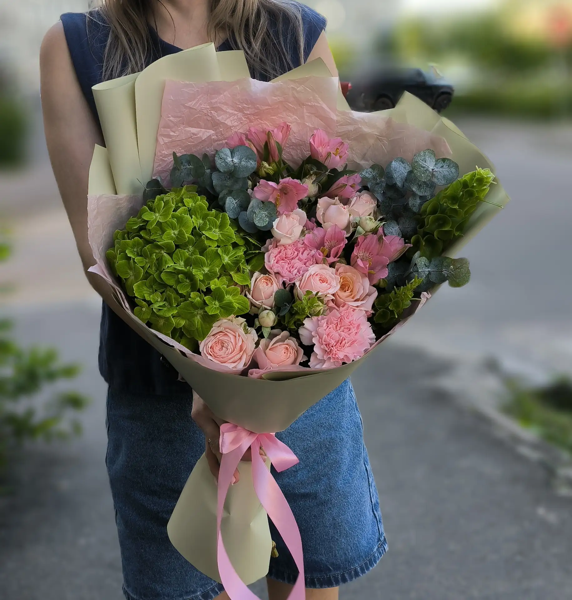 🌸 Студия цветов и подарков MyFlowers — там, где рождаются идеальные букеты!⁣⁣⠀