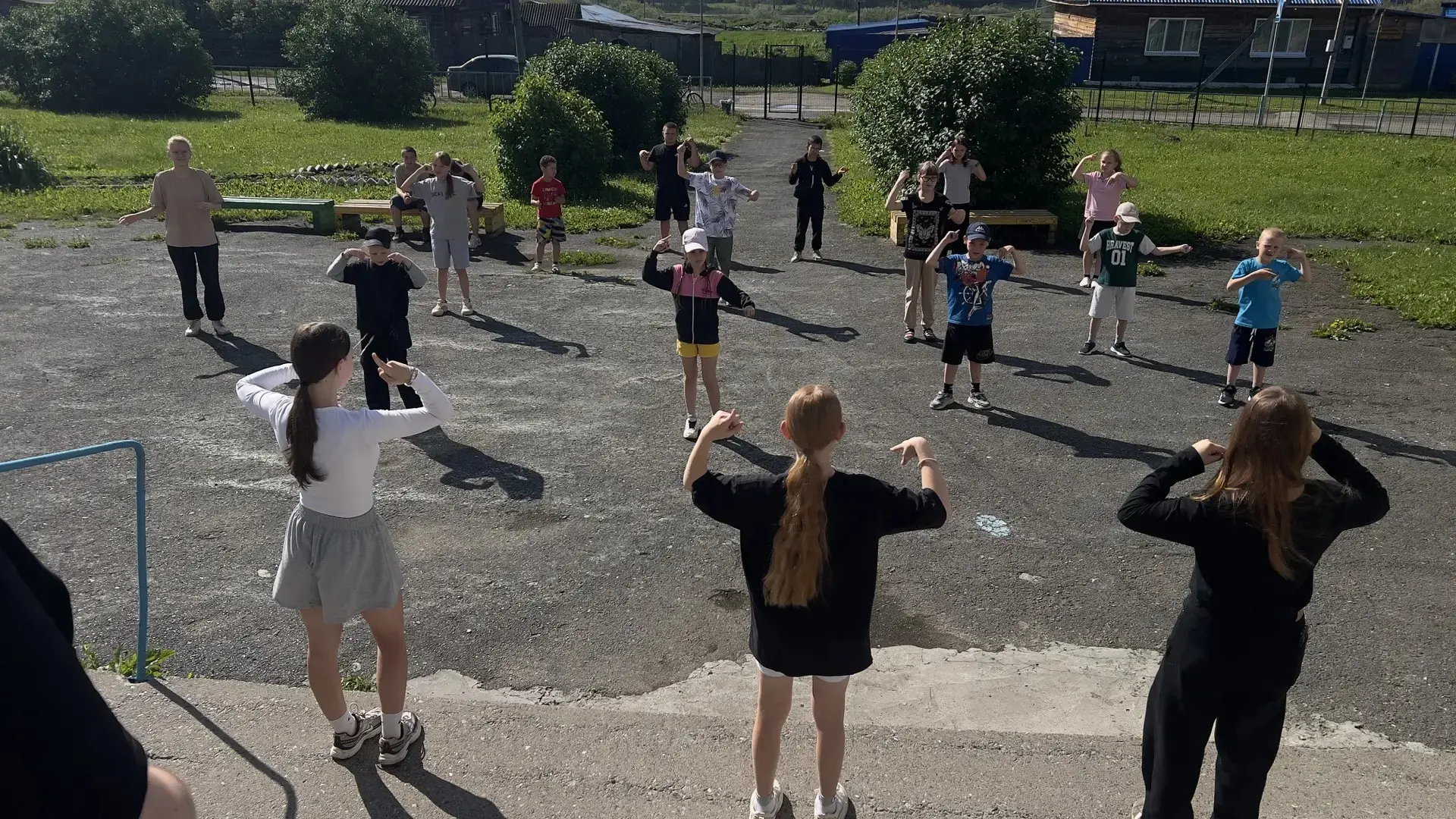 ☀️ День 7️⃣ в летнем лагере «Эдельвейс»: кино, дружба и море эмоций! 

    👋Привет, друзья! Делимся