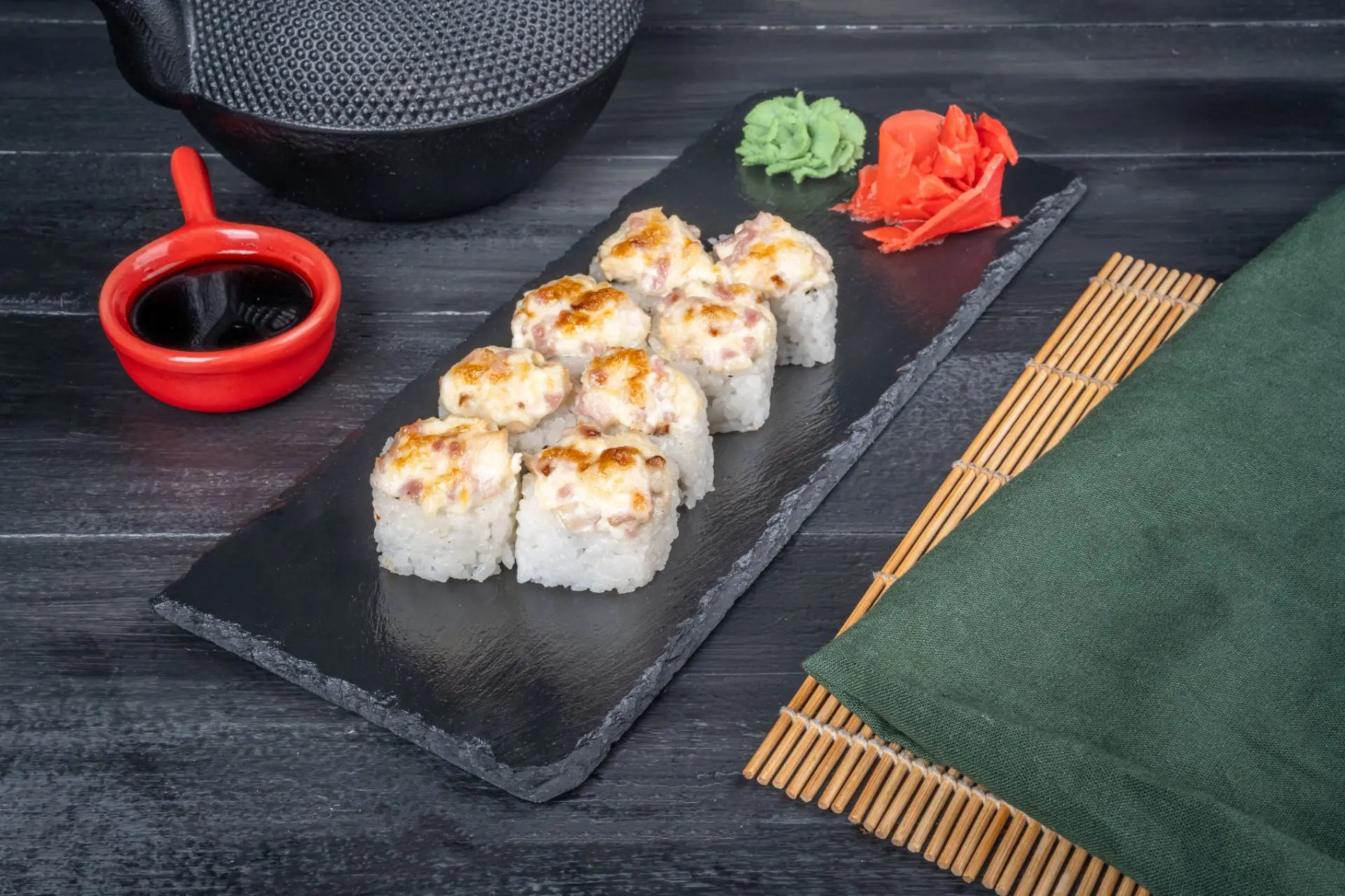 Твоя пятничная награда 🥢