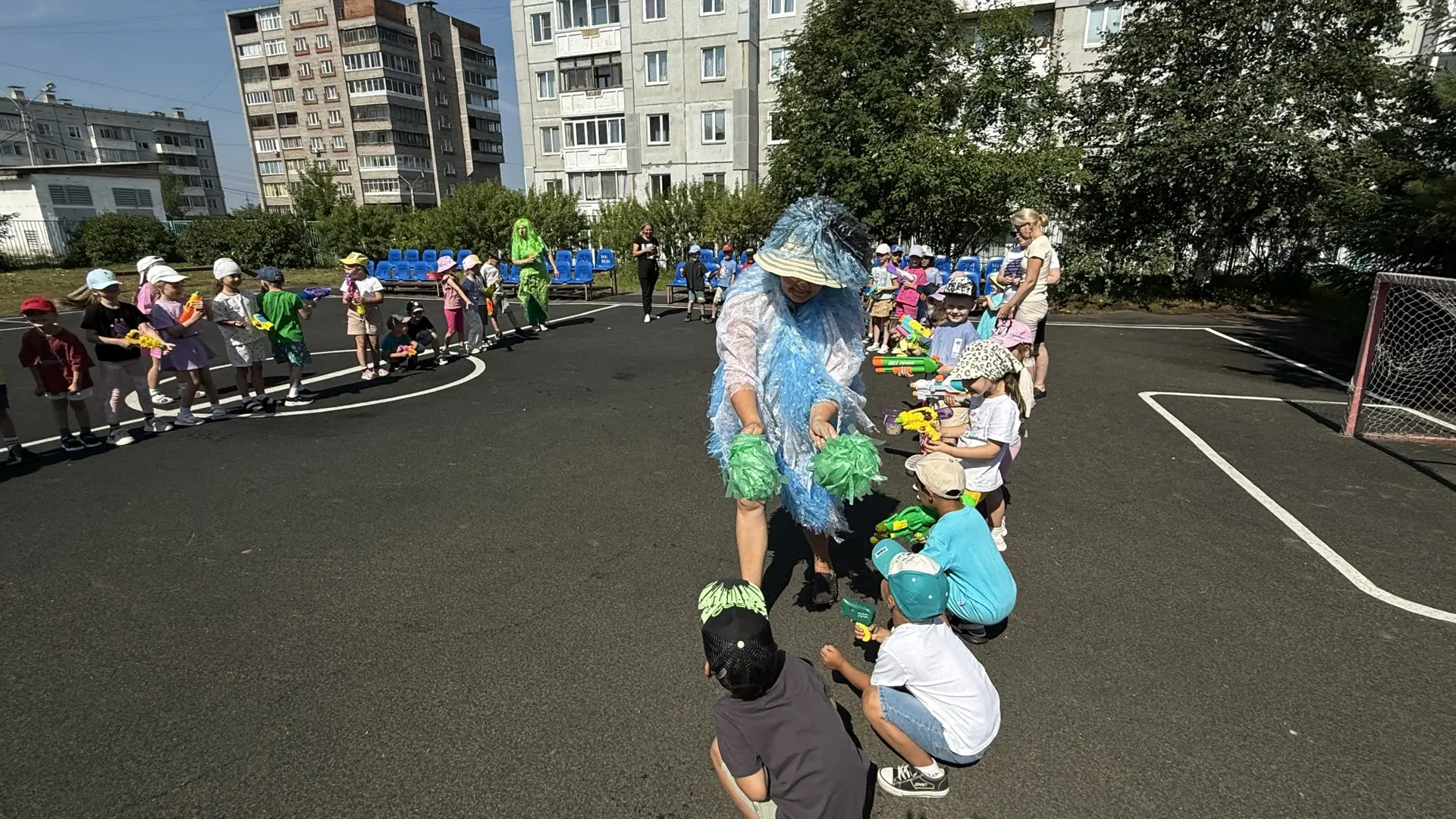 💦 Водяной, Кикимора и мокрая битва: как мы встречали Ивана Купала 💦

Внимание, мокрый репортаж из 
