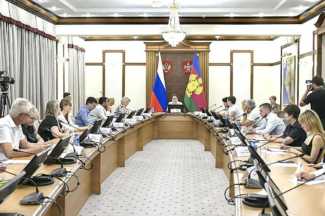 НА КРЫЛЬЯХ УВЕРЕННОСТИ И ЗАБОТЫ