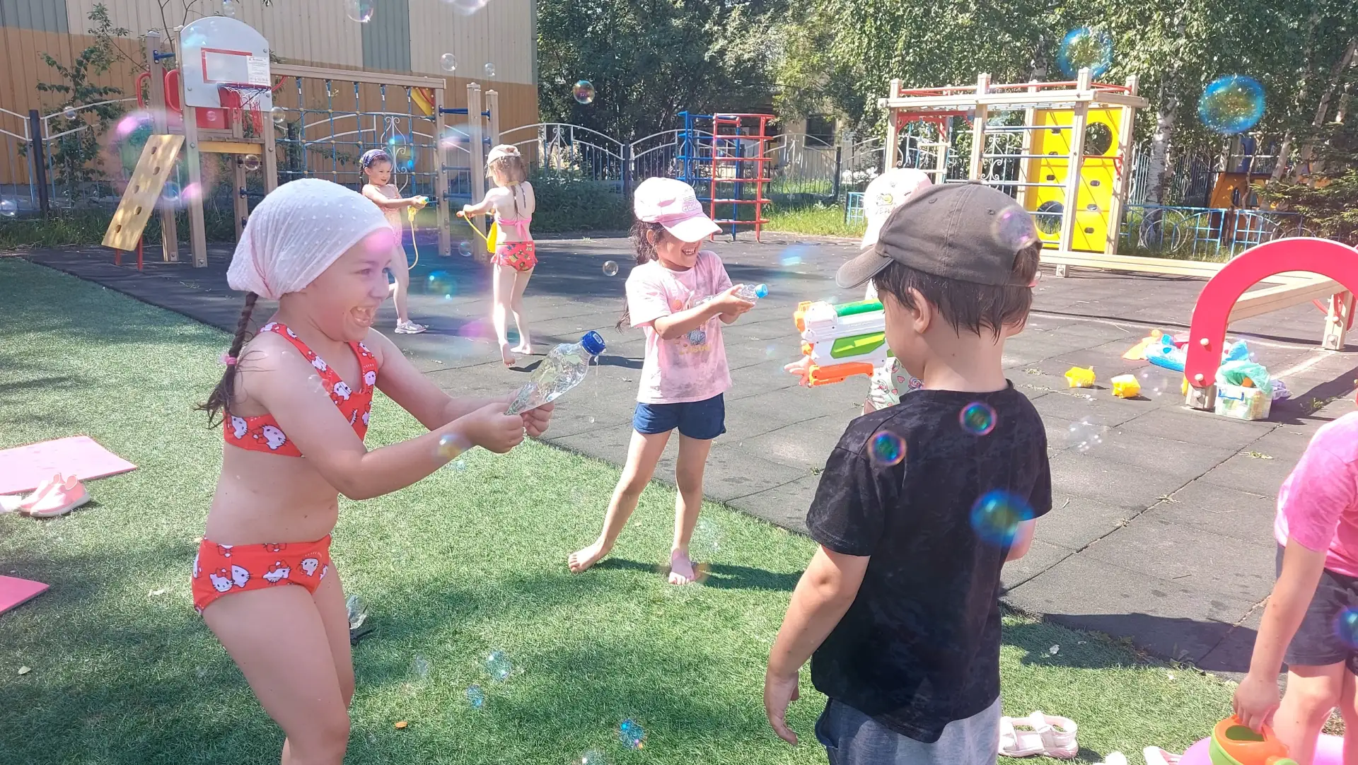 💦 БРЫЗГИ! ☀️ СОЛНЦЕ! 😄 СМЕХ!