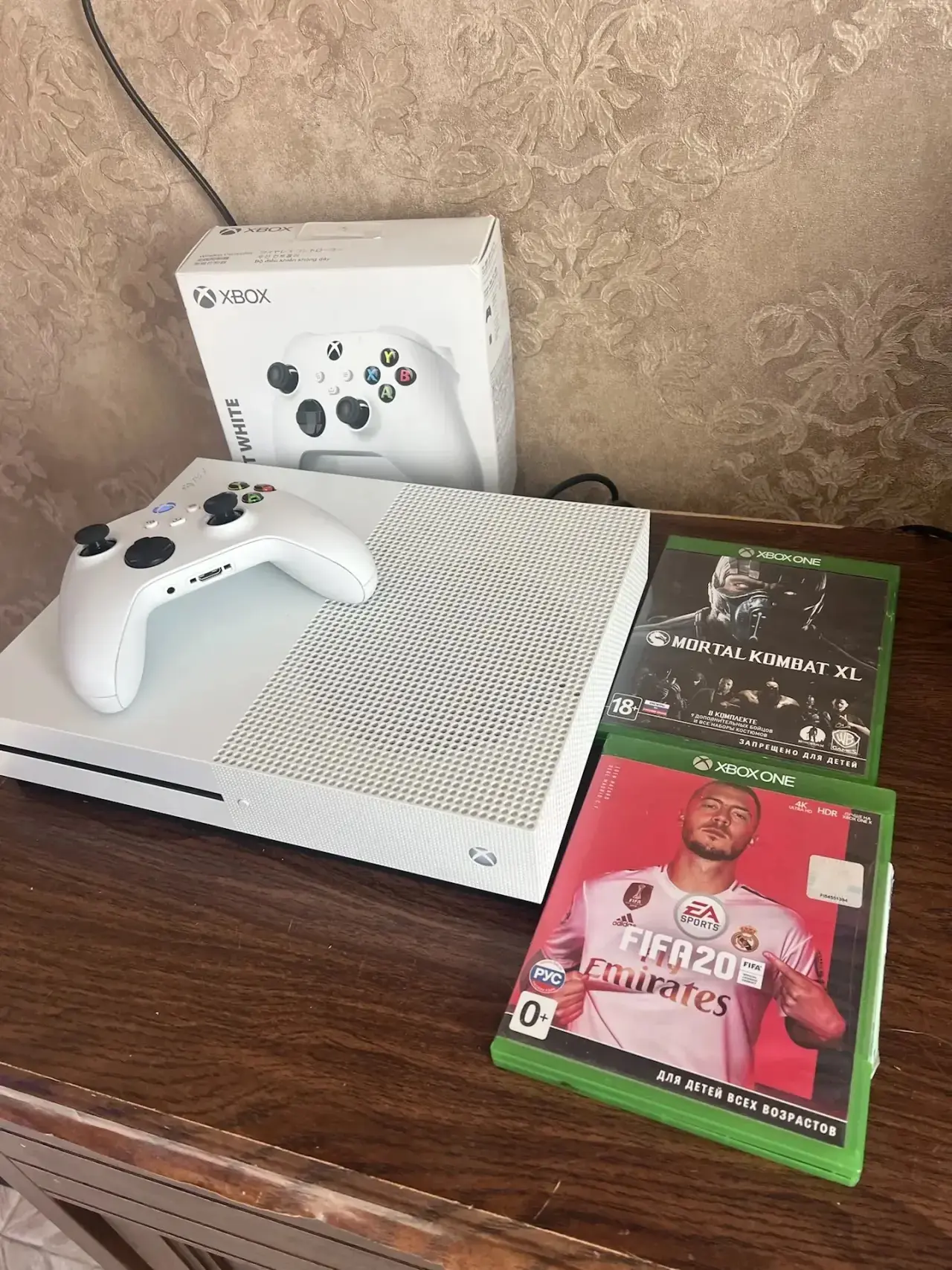 В продажу залетает приставка Xbox one s память 1000Gb. Превосходное состояние 🔥🔥🔥 Пломба на месте