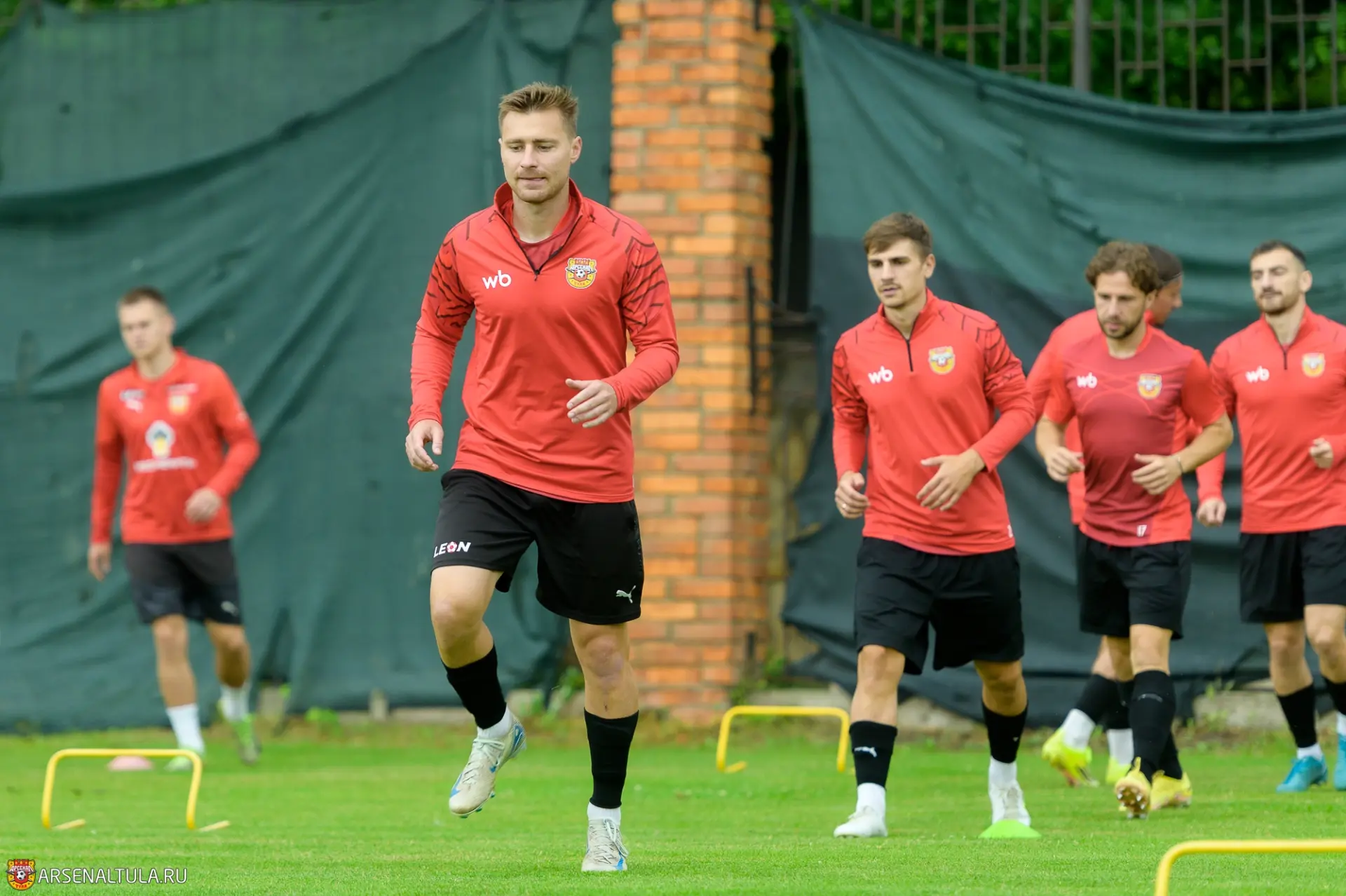 А у нас продолжается работа 💪

В понедельник нужно показать свой максимум 💥