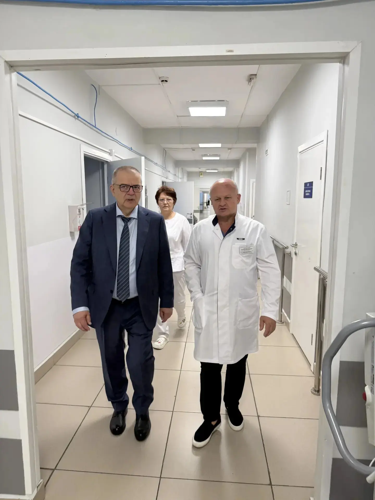 Провёл две рабочие встречи в Красноярске.
