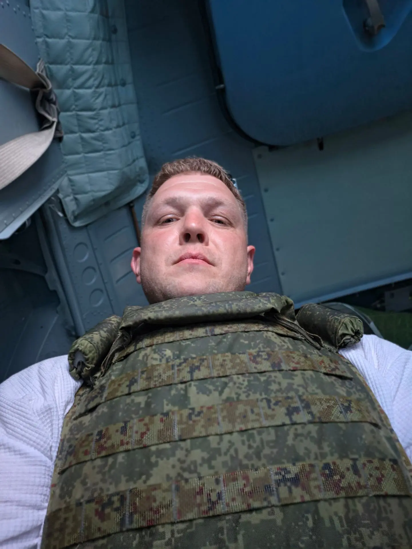 Родина — это не только земля под ногами.
Это то, что живёт в душе и держит, когда трудно.