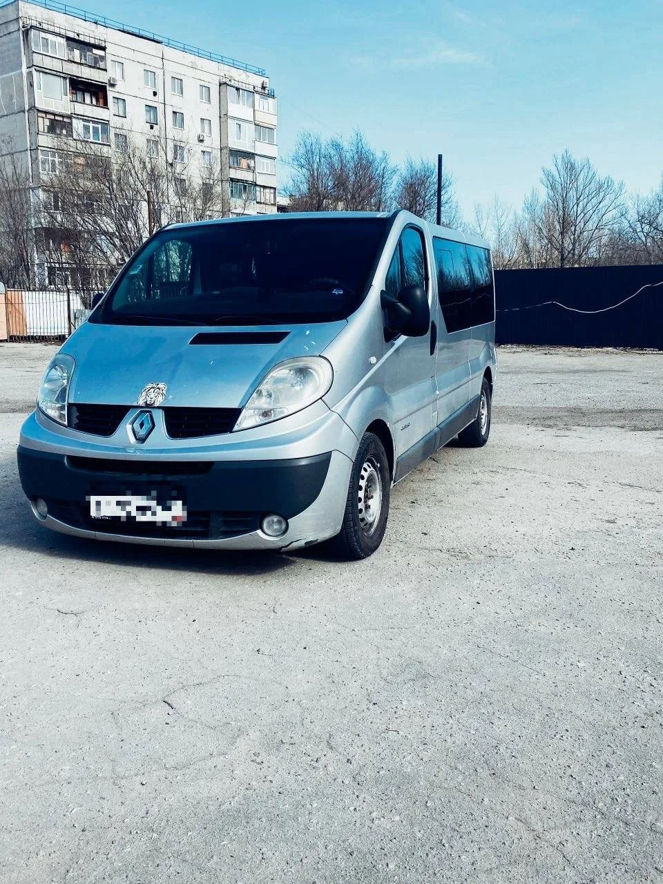 RENAULT / Trafic ⤵️