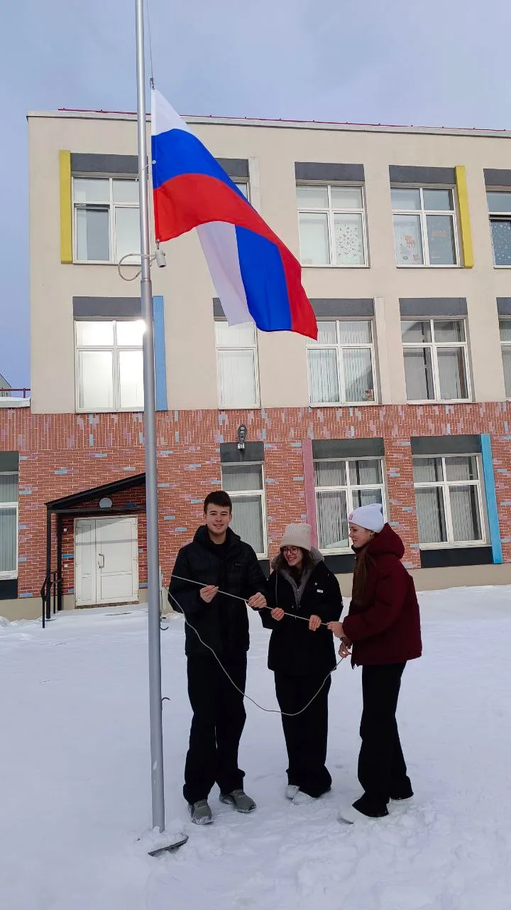 Первый понедельник весны! 🌷  Новая учебная неделя началась особенно приятно, ведь сегодня первый пон