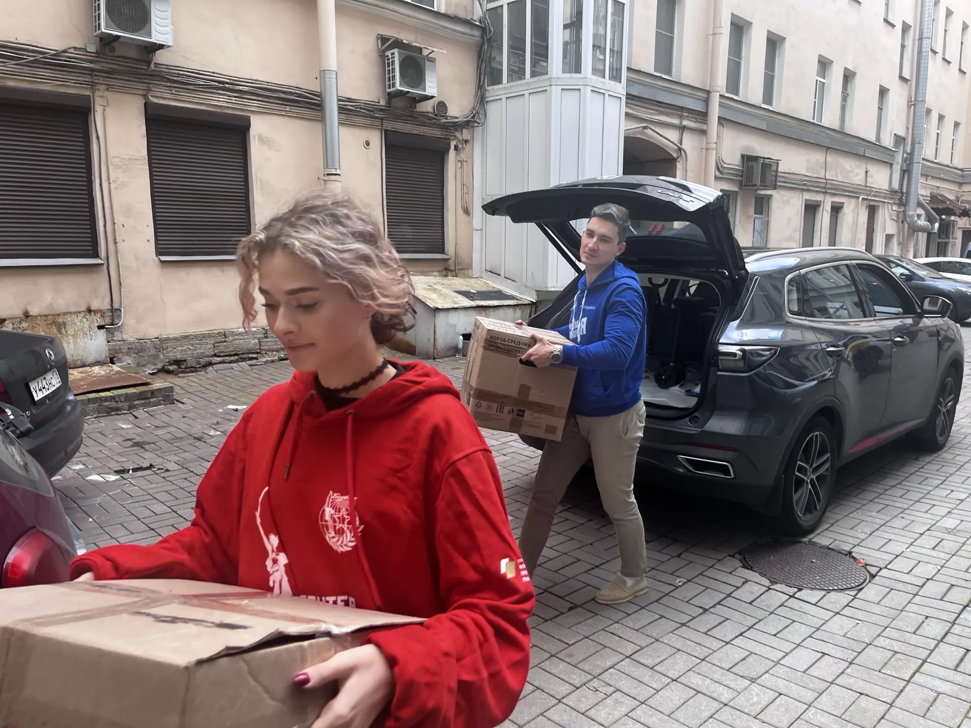 💙 Одежда, продукты и техника: подготовили гуманитарный груз для зоны СВО