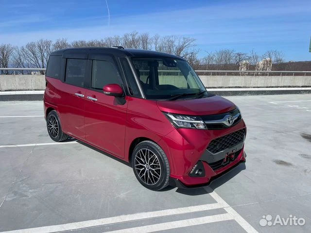 🚗 Модель: Toyota Roomy 1.0 CVT, 2023, 17 000 км