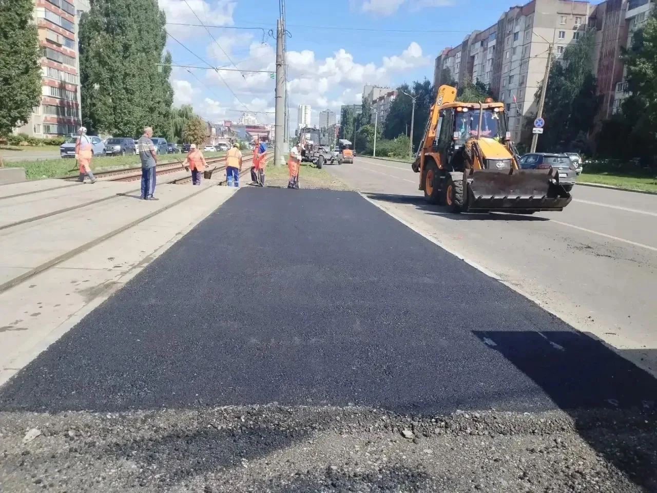 На улице Меркулова стало комфортнее ждать транспорт 🚌✨