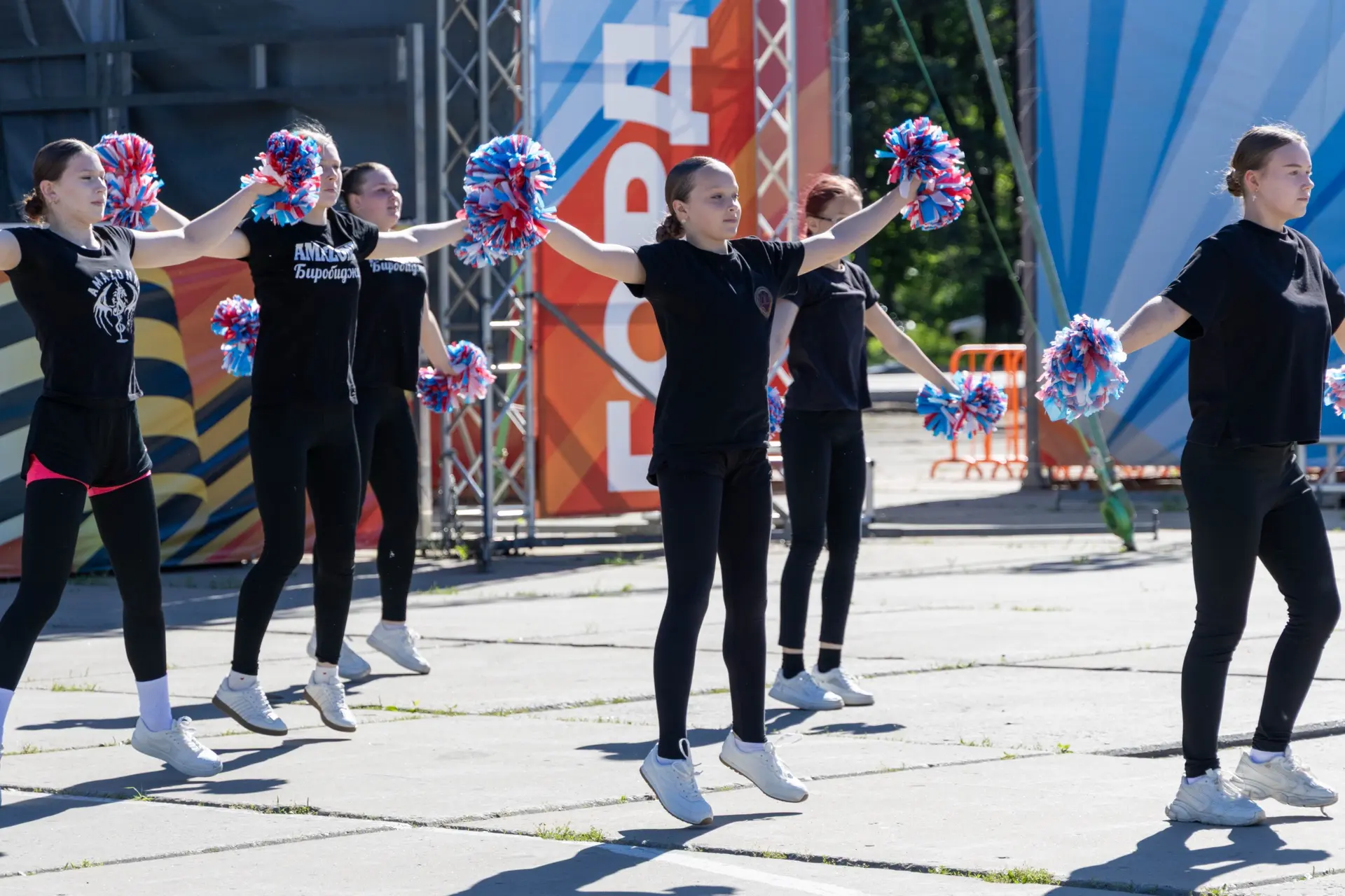 🏃 Открытая зарядка на площади Ленина

В эту субботу, 20 июня, в 09:00 приглашаем всех на утреннюю з