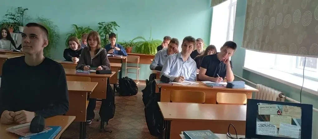 Урок мужества : «Боль Хатыни»  ✍️Ежегодно 19 апреля по всей стране проводится День единых действий в
