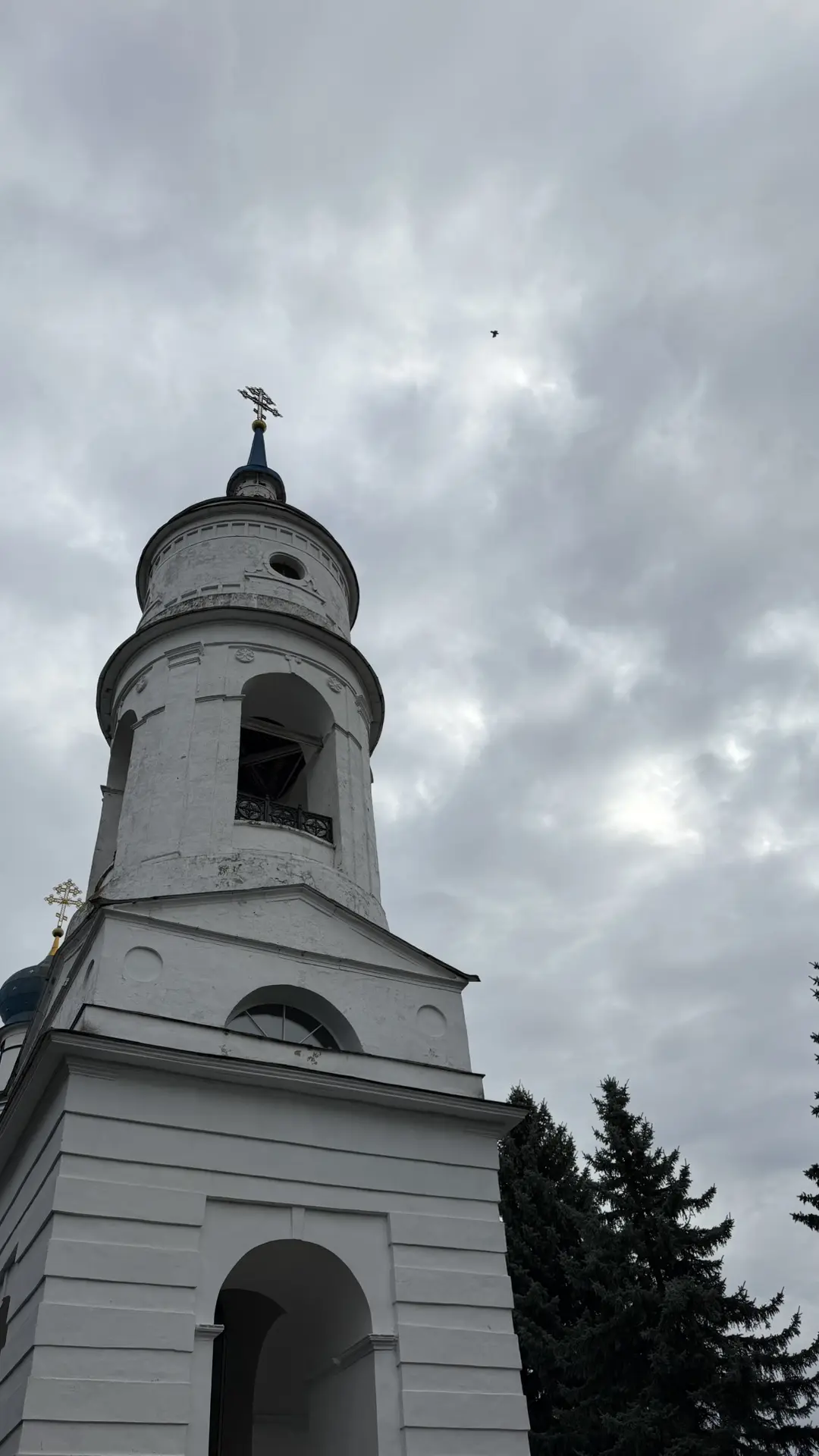 С воскресным днём, причастников - с Причастием!
