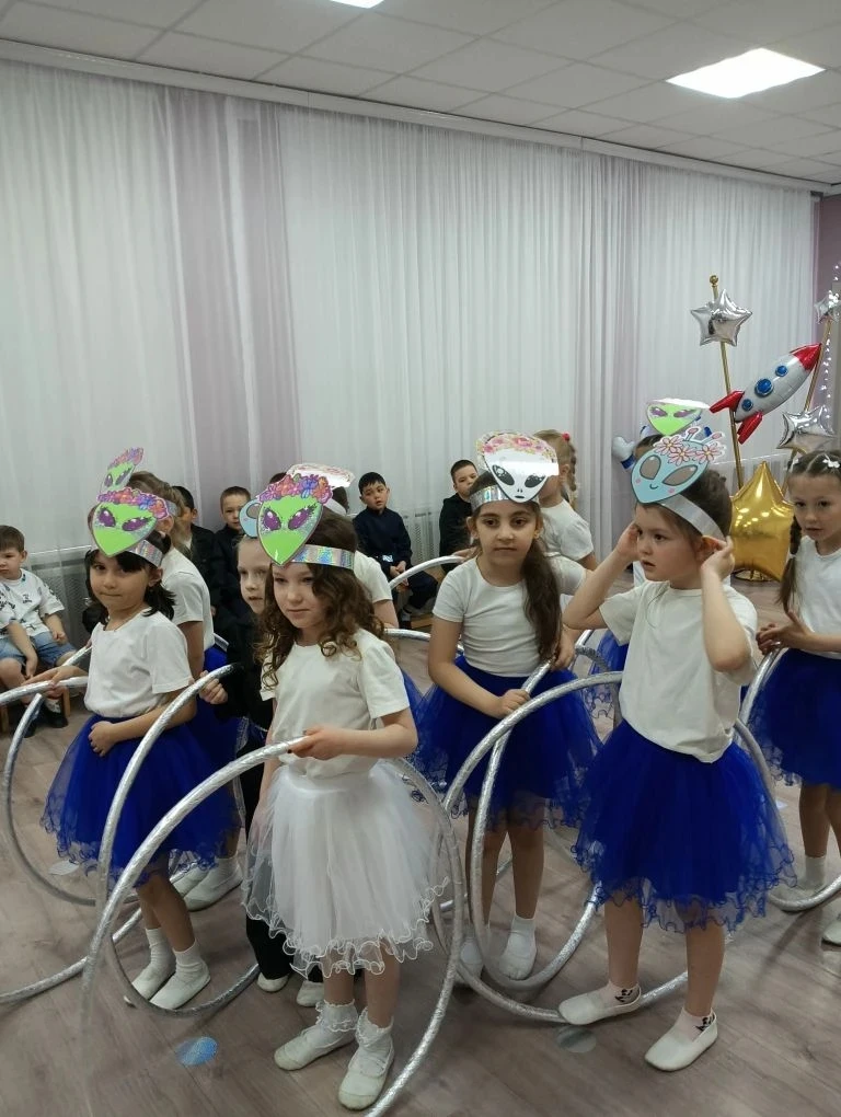 Развлечение "В космонавты я бы пошел.."