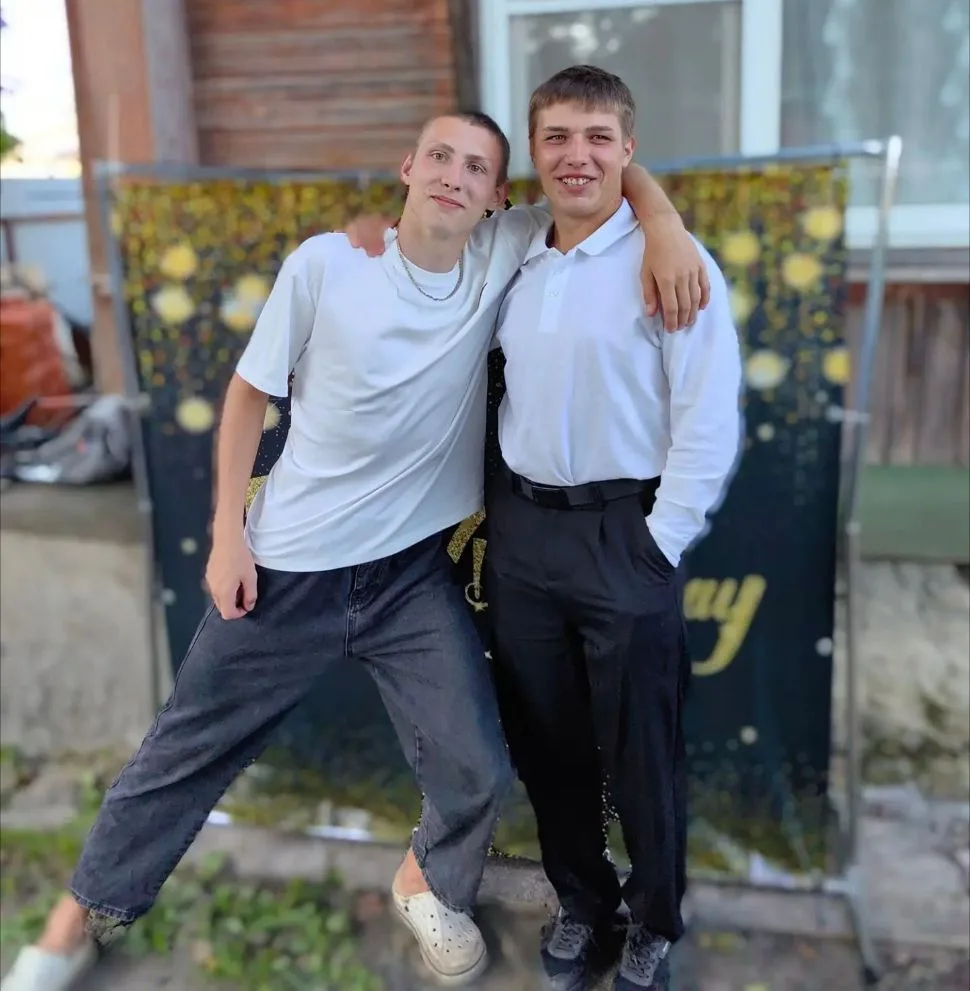Роман поздравляю тебя с восемнадцатилетием 🥳🥳🥳