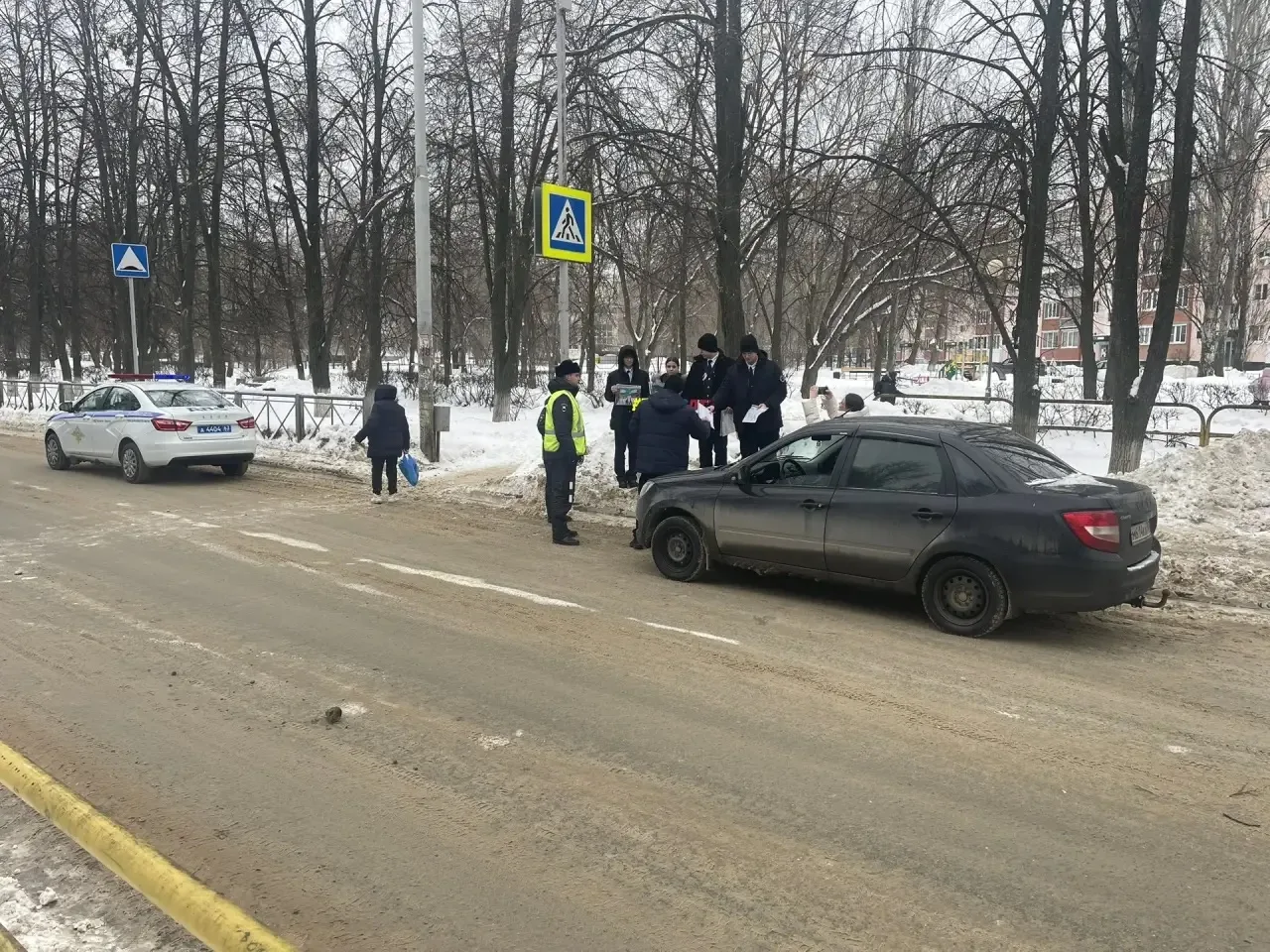 13.02.2026 г. Кадеты 9а класса совместно с Госавтоинспекцией г. Тольятти приняли участие в акции «Ве