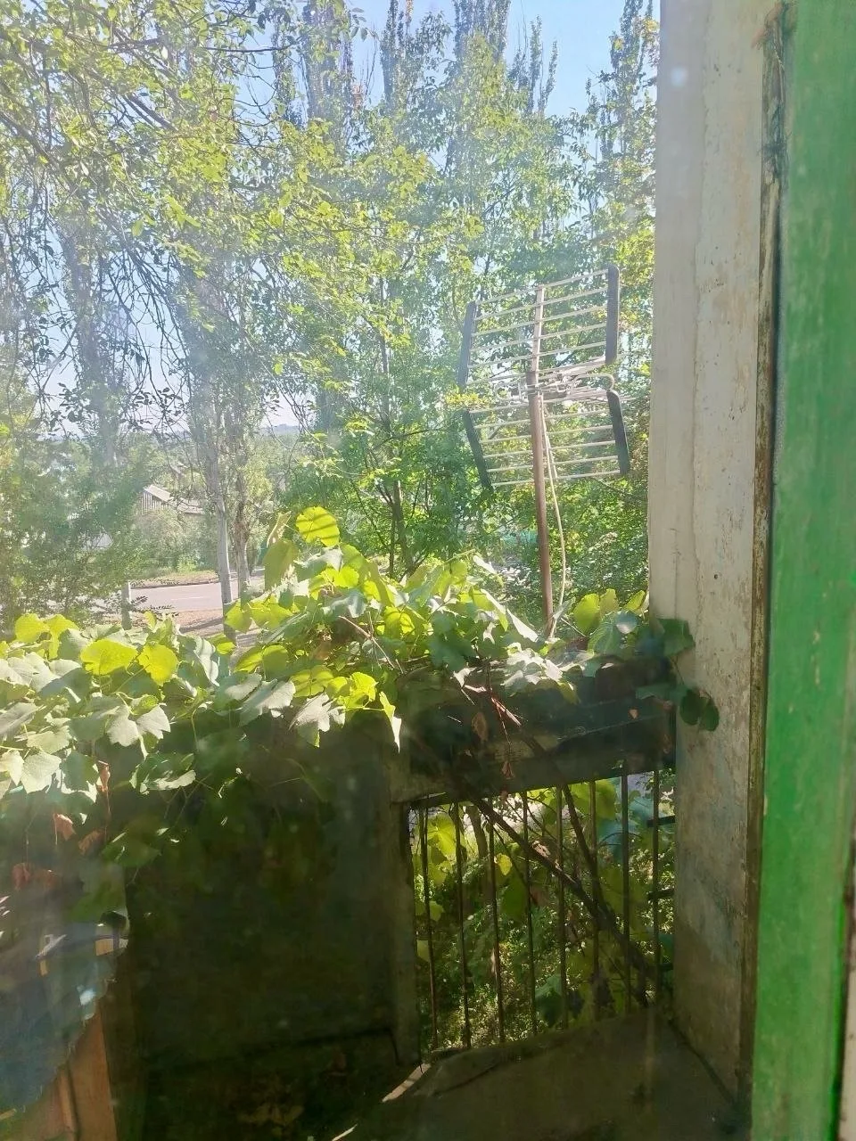 Макеевка, Центрально-Городской район.
✅ Продается 3-х комнатная квартира Даки,
кв-л Шахтерский, этаж