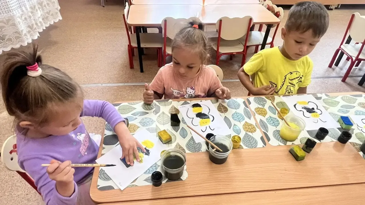 Пчелки, которые жужжат красками! 🐝