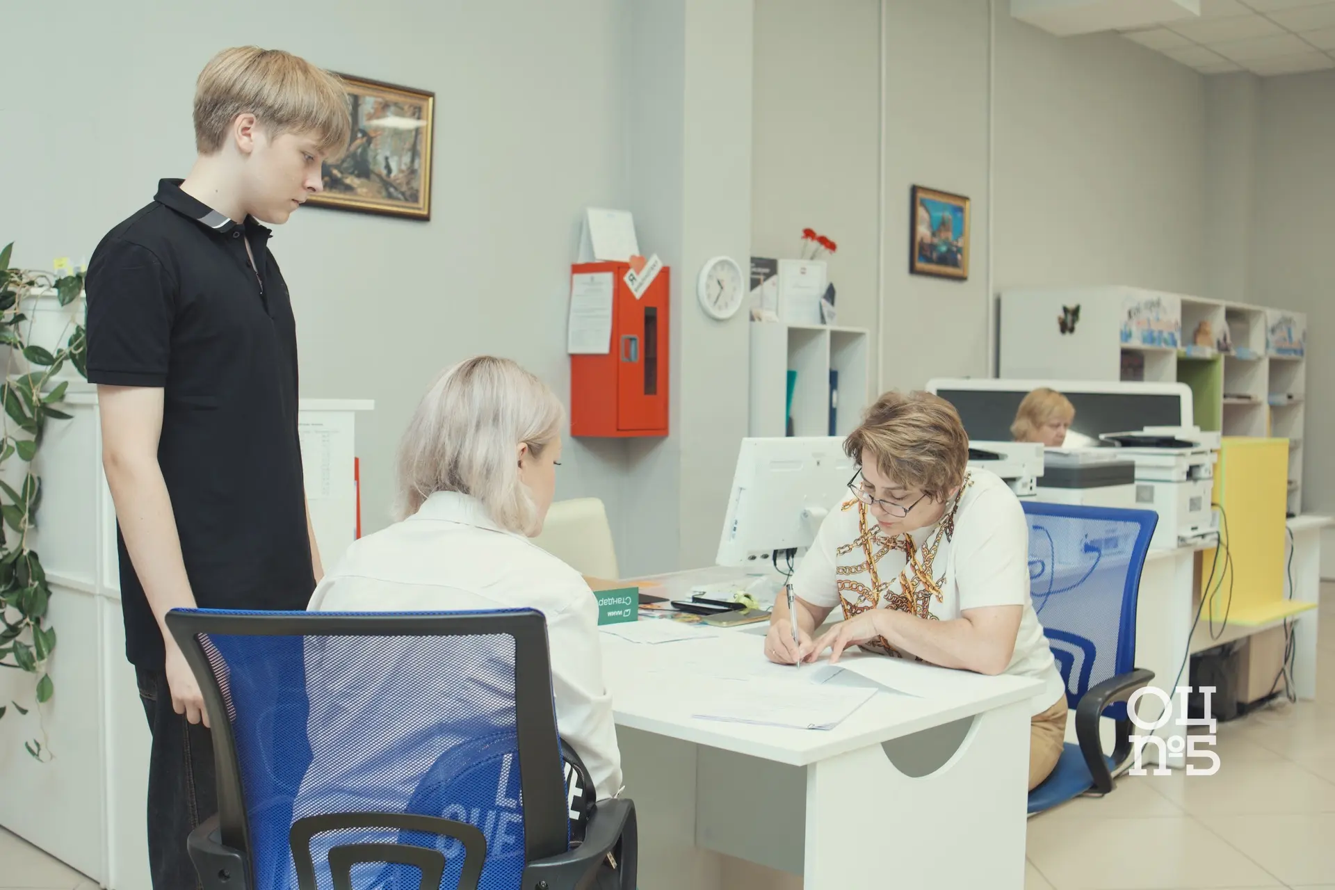Прием документов в 10-ый класс

В Образовательном центре №5 дали старт индивидуальному отбору на зач