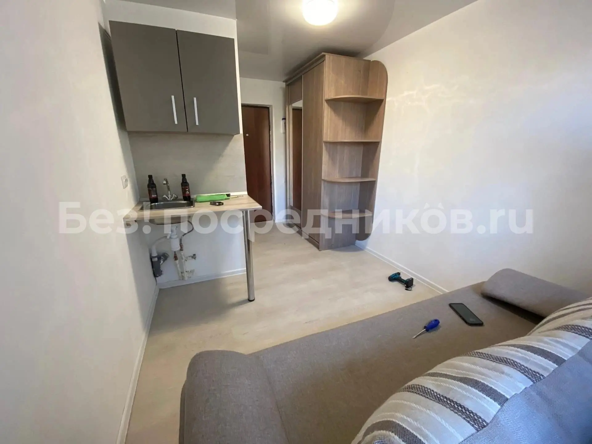 Сдам без посредников: студия, 16м² Цена: 19000 Адрес: Барнаул, Ленинский р-н, улица Эмилии Алексеево