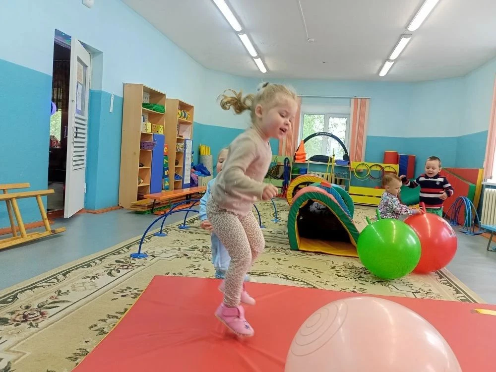 Спортивные развлечения в1 младшей группе "Спортивные забавы"
В 1 младшей группе «Теремок» с целью ук