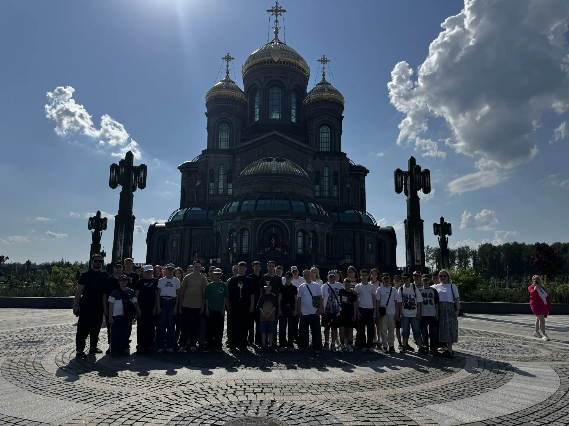 🇷🇺 Важно помнить прошлое, чтобы понимать настоящее

22 мая учащиеся кадетских классов посетили Гла